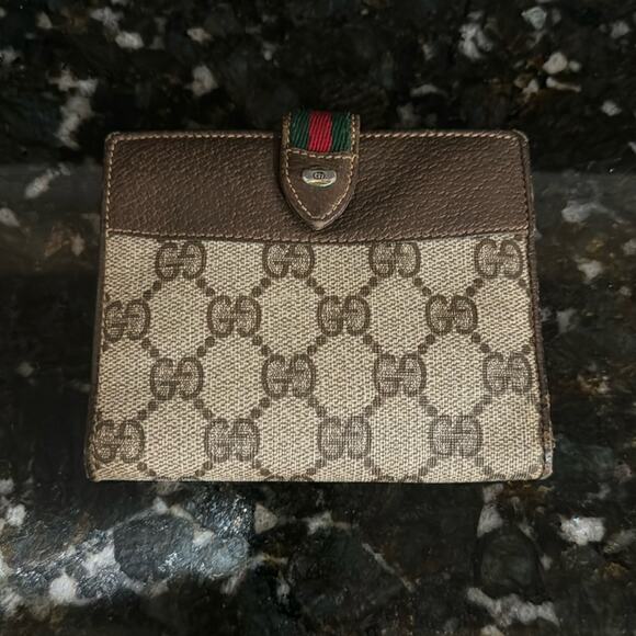 Gucci trifold sherry line wallet. Great condition Authentic - Picture 1 of 11